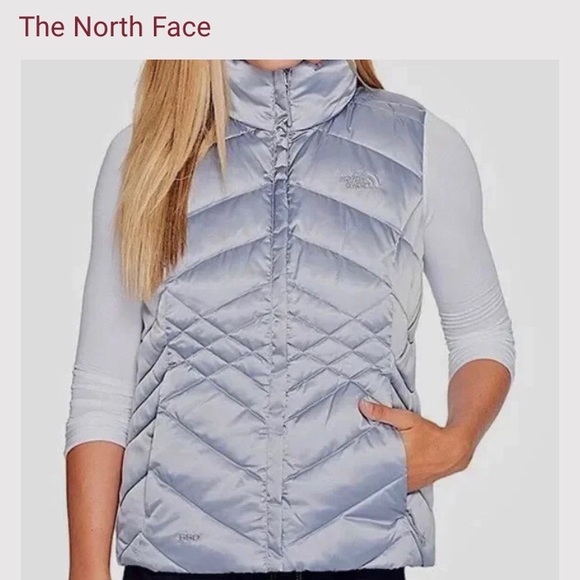 THE NORTH FACE 550 WHITE DOWN PUFFER VEST - Picture 14 of 14